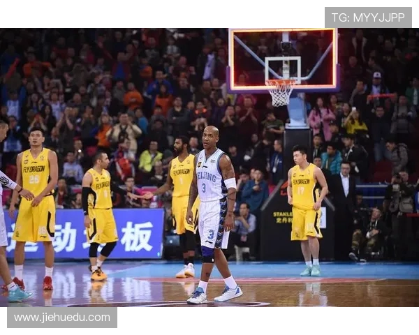 2008年NBA季后赛太阳队与爵士队激战回顾与精彩瞬间分析