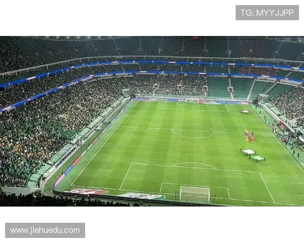 2014年北京国安与河南建业激战回顾精彩瞬间与赛季亮点分析