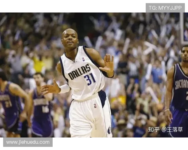 小牛与国王激战正酣比分直播全程跟踪精彩瞬间不容错过